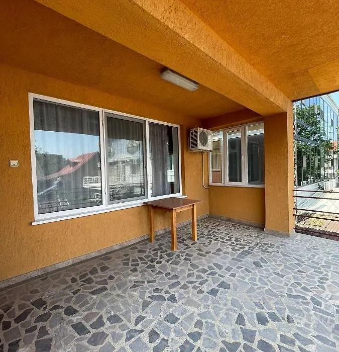 Vila Mirela-1
